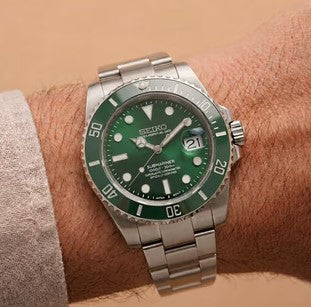 SEIKO MOD SUBMARINER - Vert