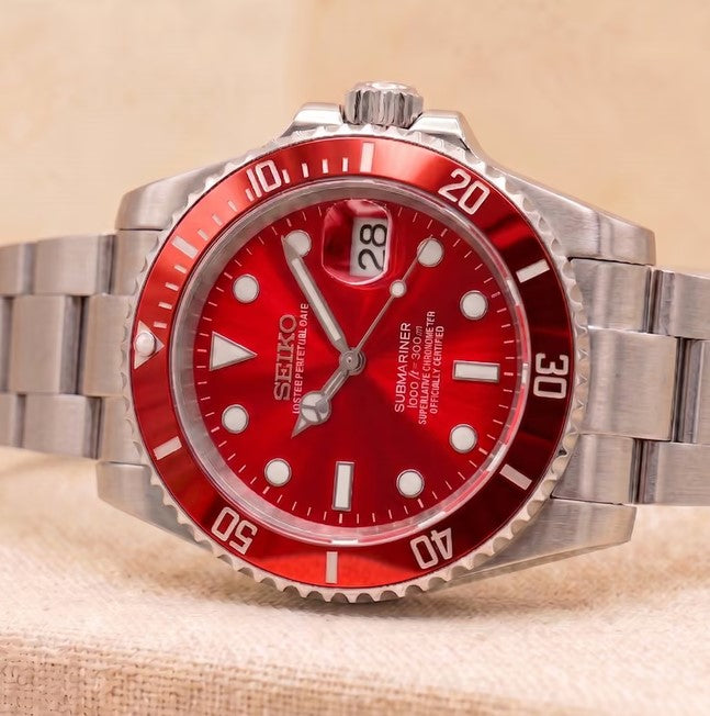 SEIKO MOD SUBMARINER - Rouge